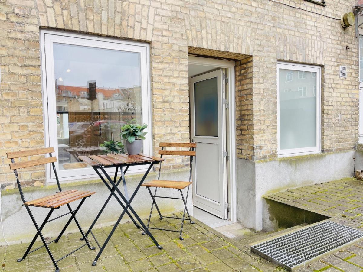 Aday - Charming Studio Close To The Football Stadium Άλμποργκ Εξωτερικό φωτογραφία
